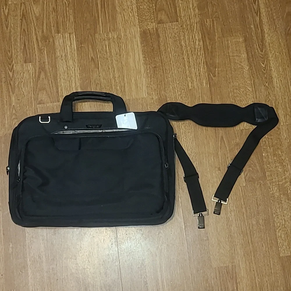 Targus Corporate Traveler Laptop Briefcase